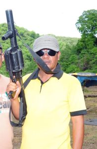 Ini Jadinya Tak Mengenal Senjata Api