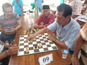 Balik Abdullah Zais Memimpin Catur Dompu