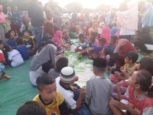 Warga Desa Bara Gelar Sholat Minta Hujan