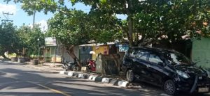 Kios Milik Pemda, Disewakan Dengan Harga Tingggi