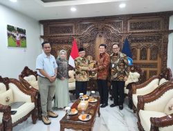 Mendikdasmen Terima Audiensi Bank NTB Syariah, Bahas Penguatan Layanan Keuangan ASN Pendidikan